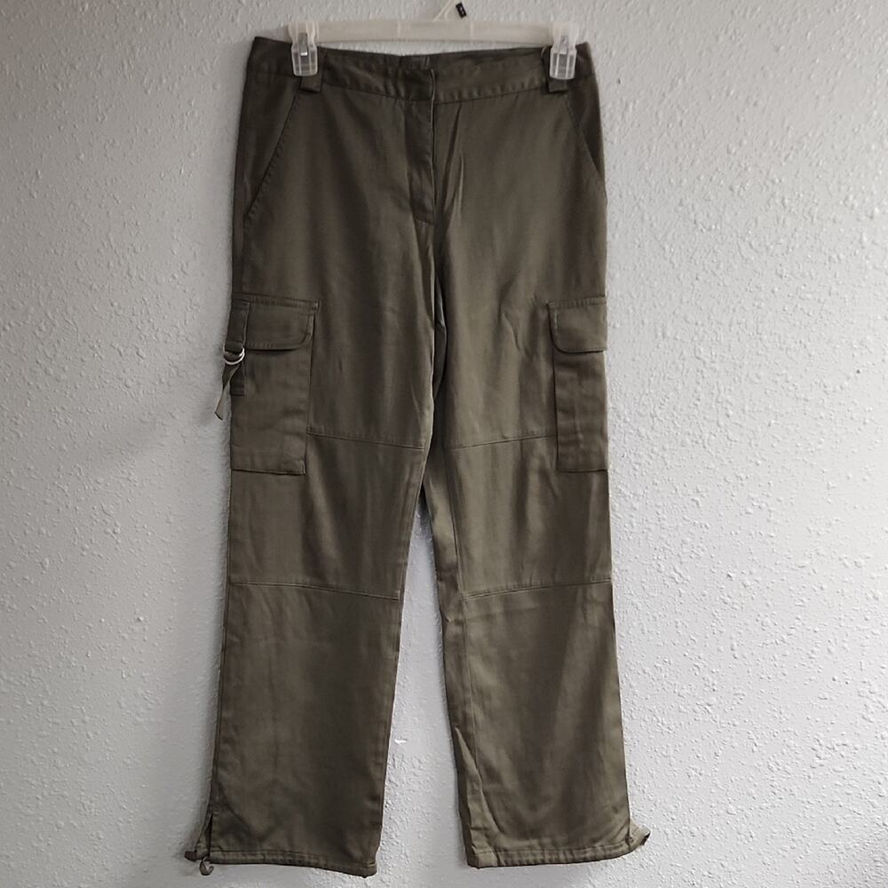 Women's Straight Leg Cargo Pants - Olive